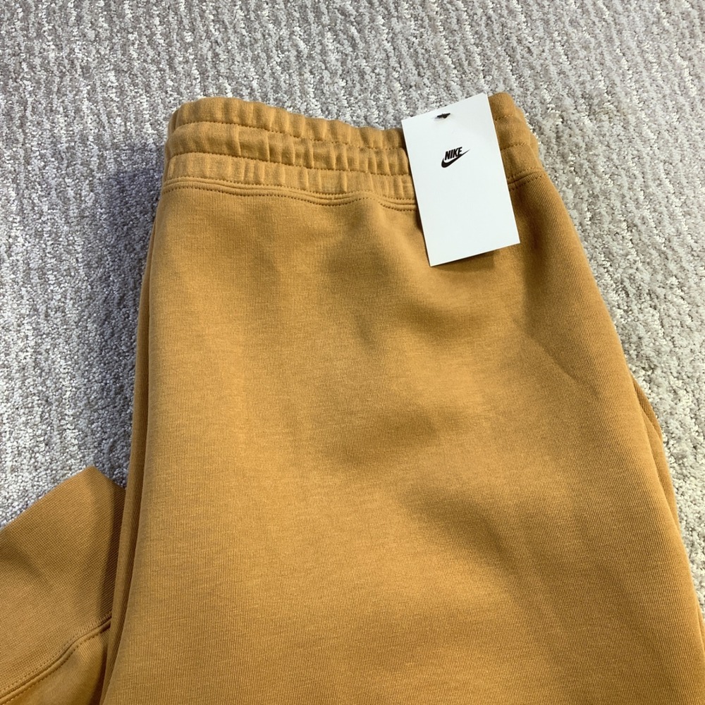 Nike Womens Tech Fleece Joggers Ale Brown Mid Rise Pants Size XL NWT